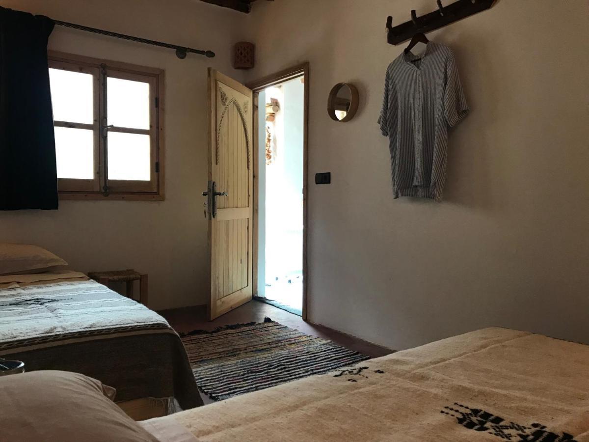 Amlougui House Bed & Breakfast Asgaour Екстериор снимка
