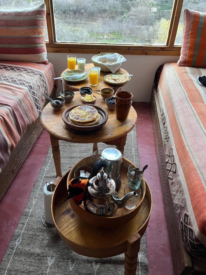 Amlougui House Bed & Breakfast Asgaour Екстериор снимка