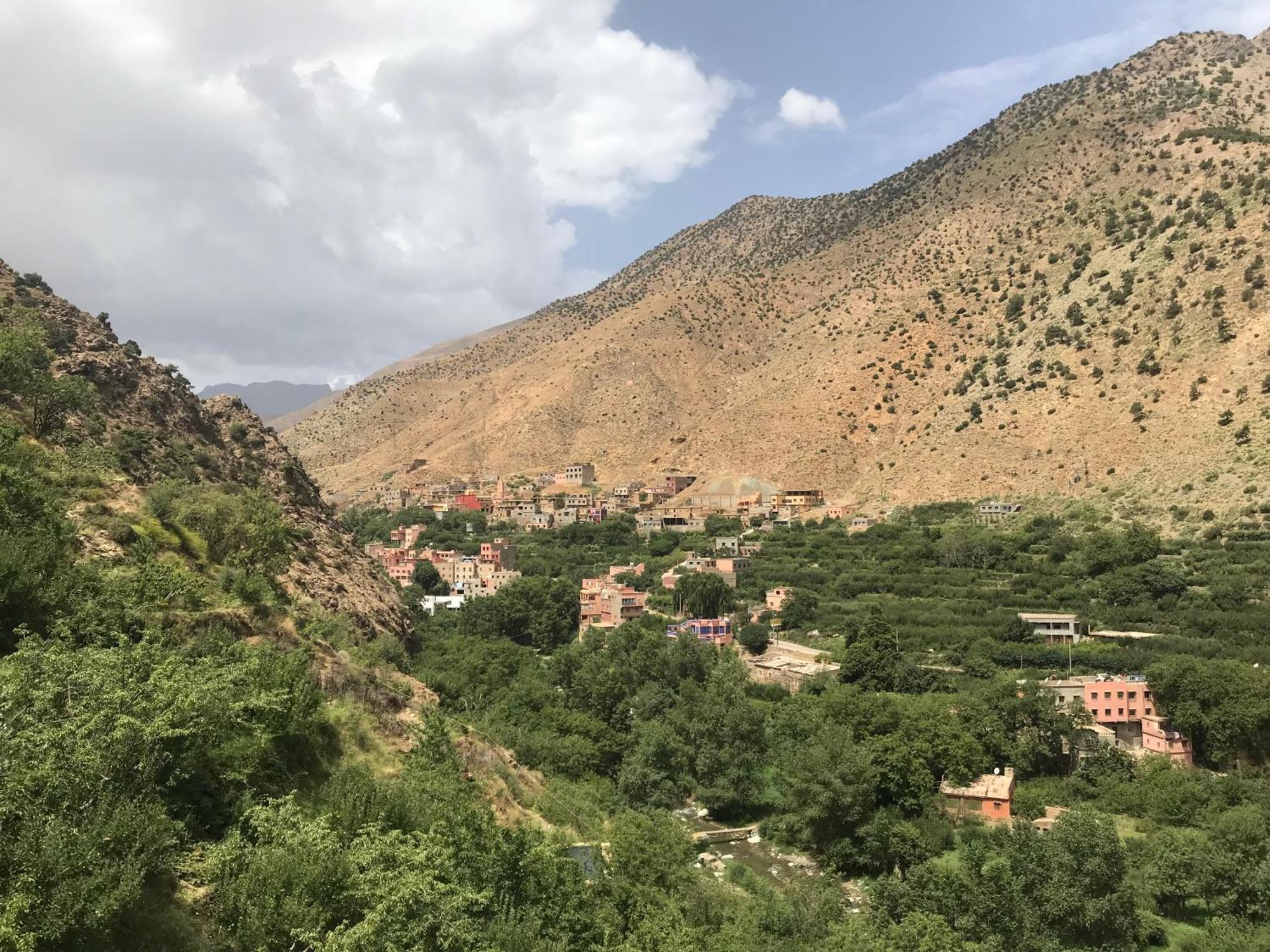 Amlougui House Bed & Breakfast Asgaour Екстериор снимка